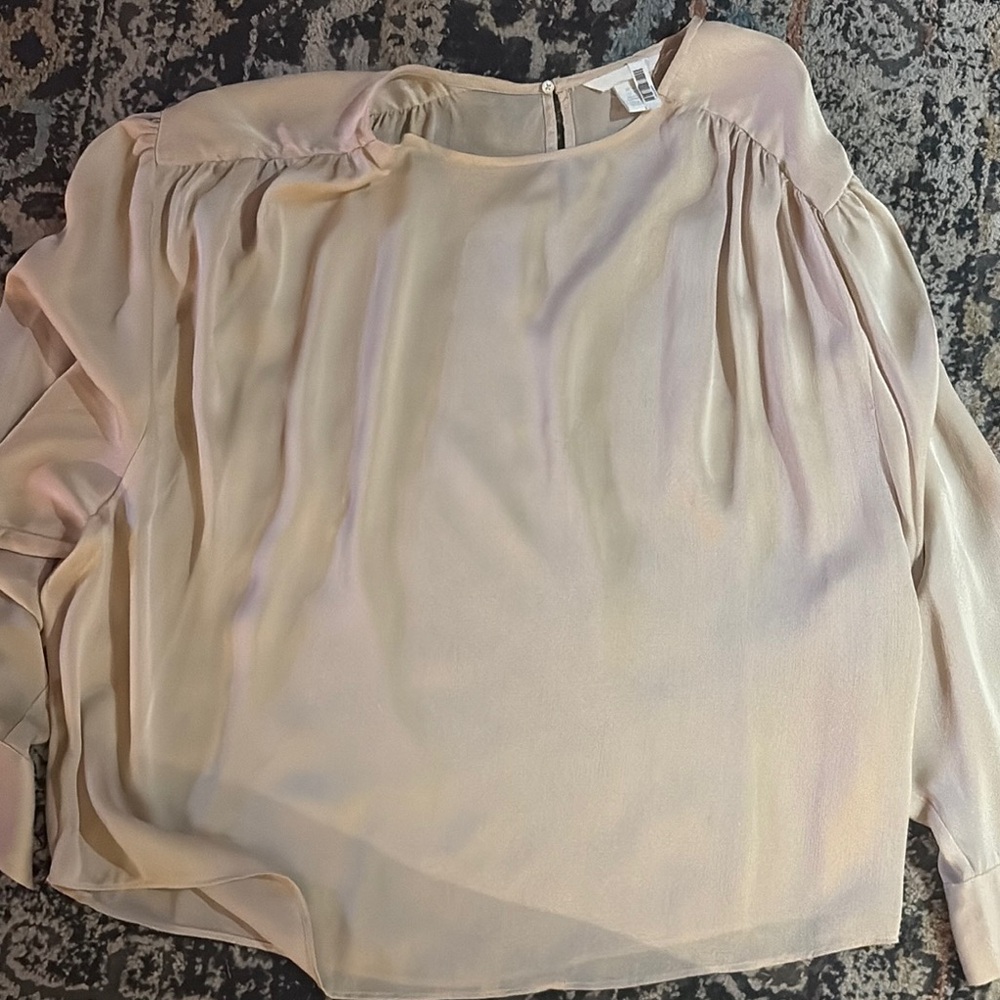 H&M White Asymmetrical Long Sleeve Blouse